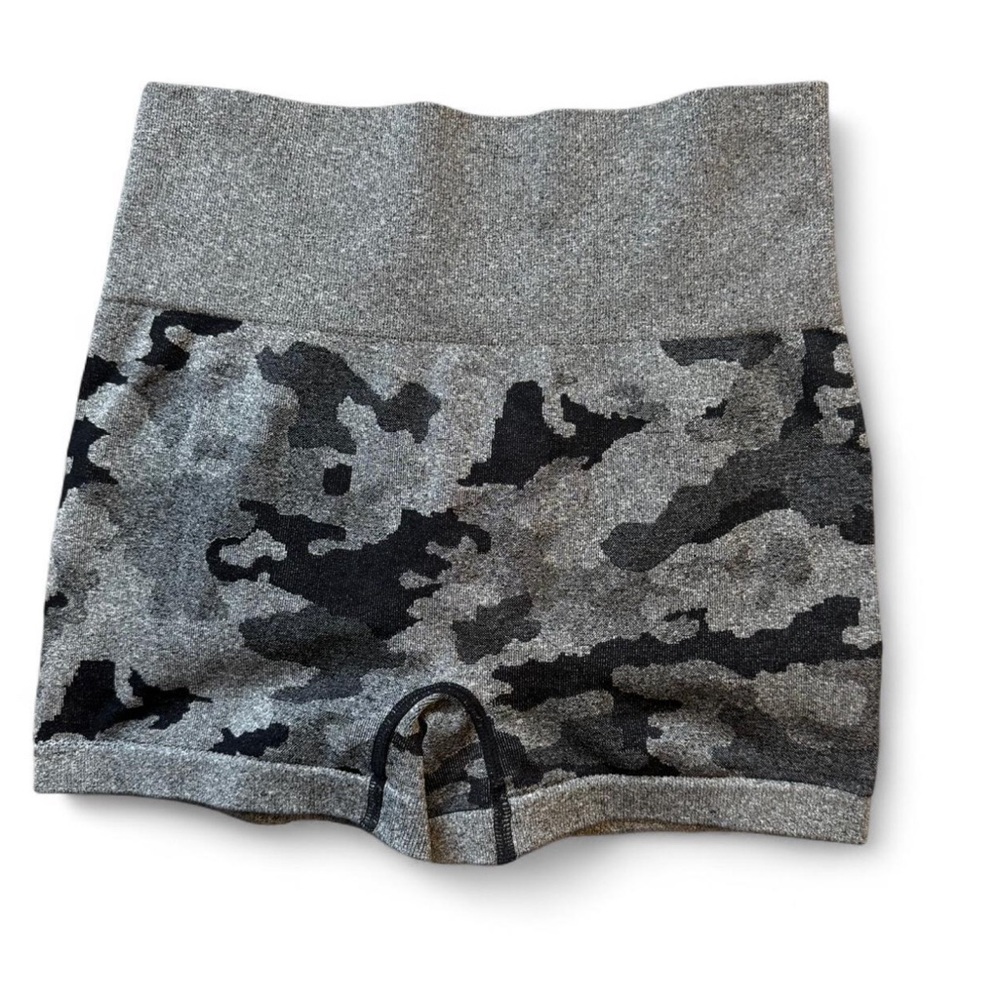 Gray Camo Women's Gym Scrunch Shorts